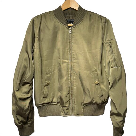 Forever 21 Satin Bomber Jacket Size Medium Olive Green Pockets Full Zip Retro - Picture 2 of 9